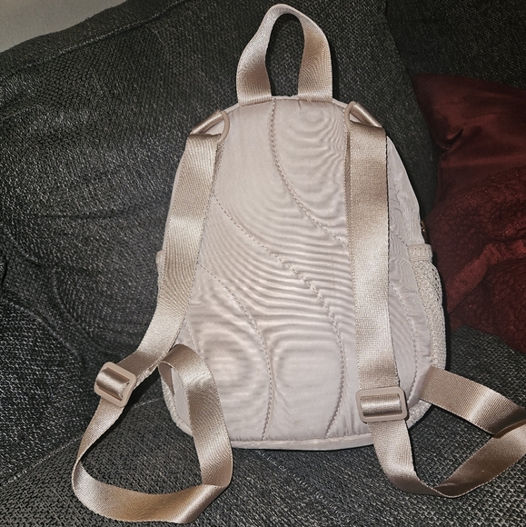 Adidas small book bag - Picture 2 of 3